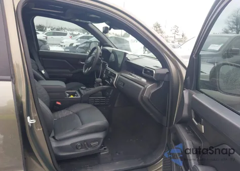 2024 Toyota Tacoma Trd Sport z USA, uszkodzony, nr VIN 3TMKB5FN4RM020605